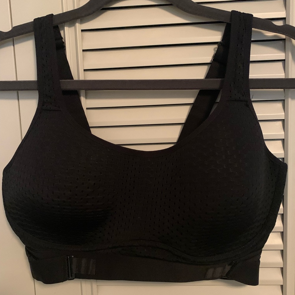 Medium-Maximum Support Sportsbra